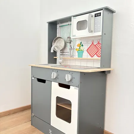 Emilia Apartment *